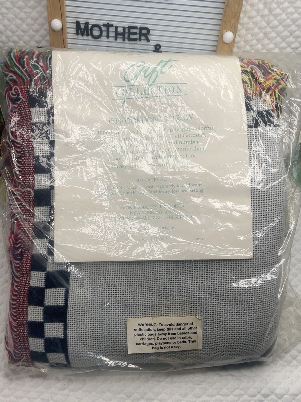 Vintage 1998 Jeff Gordon #24 NASCAR Avon Woven Throw Blanket New Sealed NOS